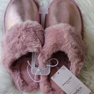 Auden Metallic Pink Kids Slippers